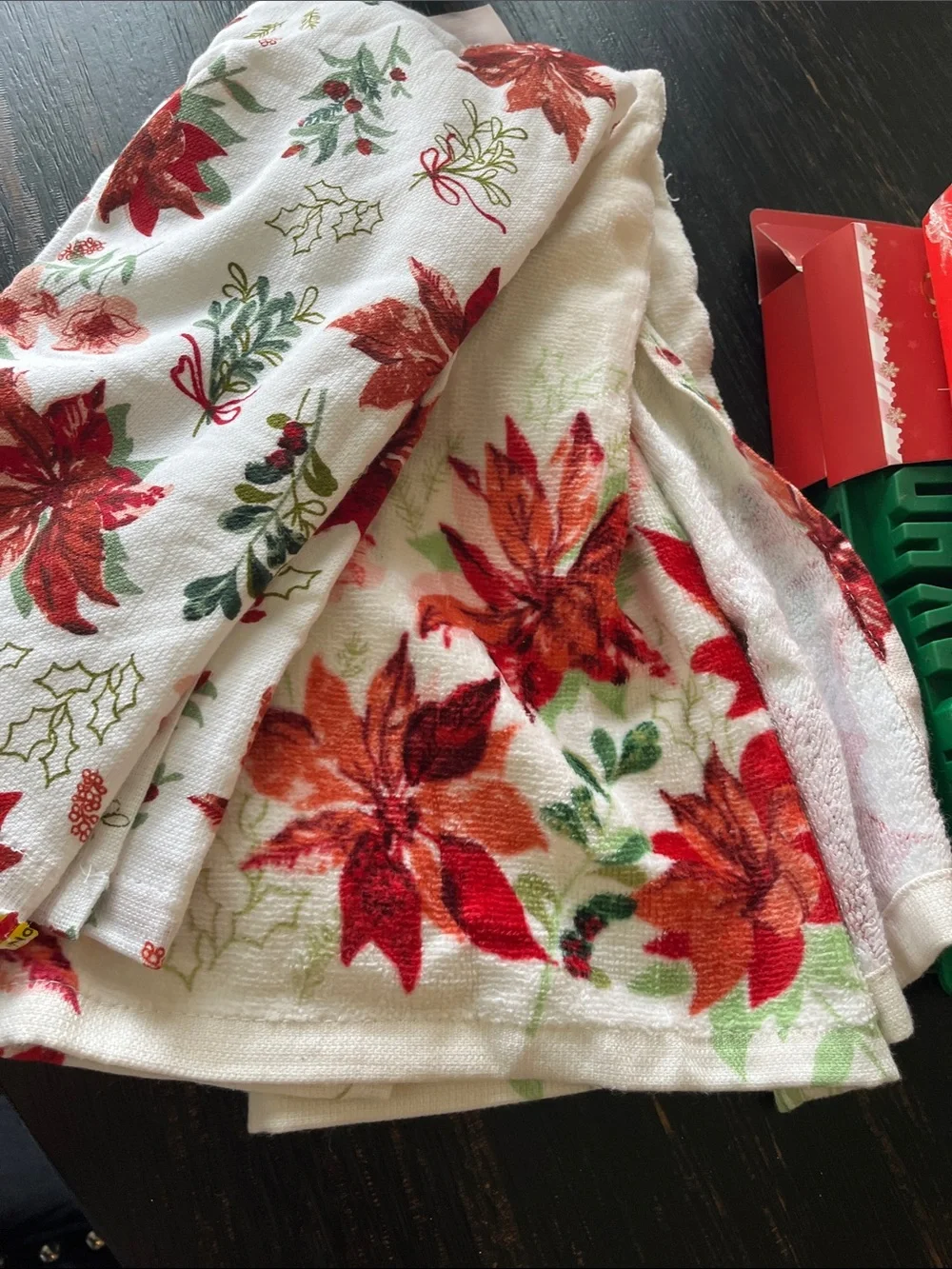 Christmas in July bundle w/ Jelly Beans Red/Green. 7 pieces